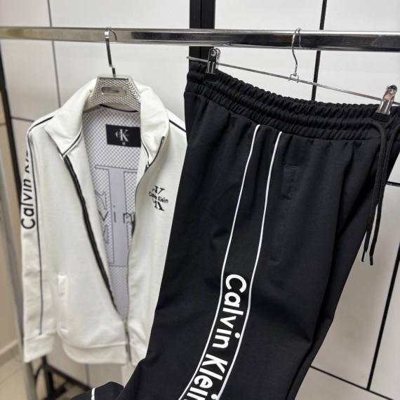 ترنج: CALVIN KLEIN