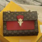 Gucci Zip Around Wallet 10